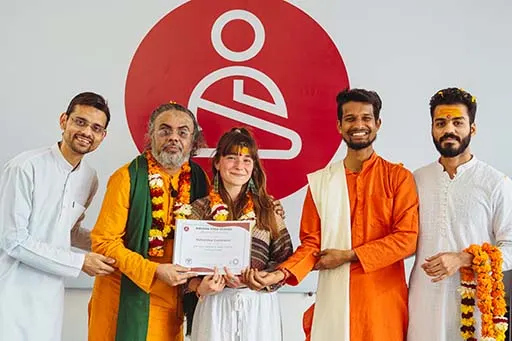 Valentina catenacci, student of Nirvana Yoga School with 200-hour Kundalini Yoga TTC certificate	